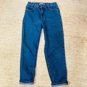 Vintage High Waisted Mom Jeans - 10